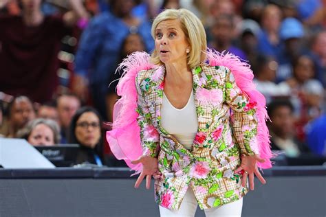 kim mulkey wardrobe.